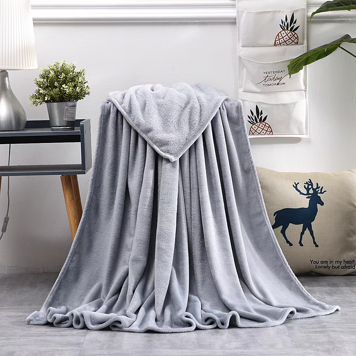 Плед флисовый SUPER SOFT COMFORT TRAVEL, серый — 615113.02