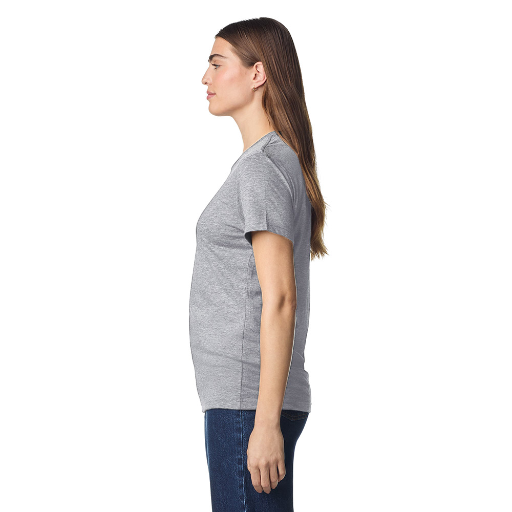 Футболка SOFTSTYLE WOMAN, ЧЕРНЫЙ L — GIL64000spS