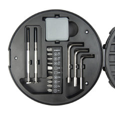 Набор инструментов в форме колеса TORQ