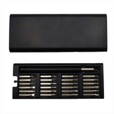 Отвертка с набором из 24 насадок ProTip