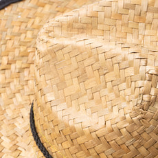 Шапка из натуральной соломы MUNDAK